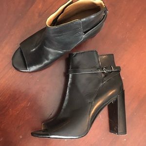 Banana Republic Black Leather High Heel Booties